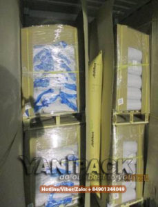 Hình ảnh thực tế chèn túi khí trong container